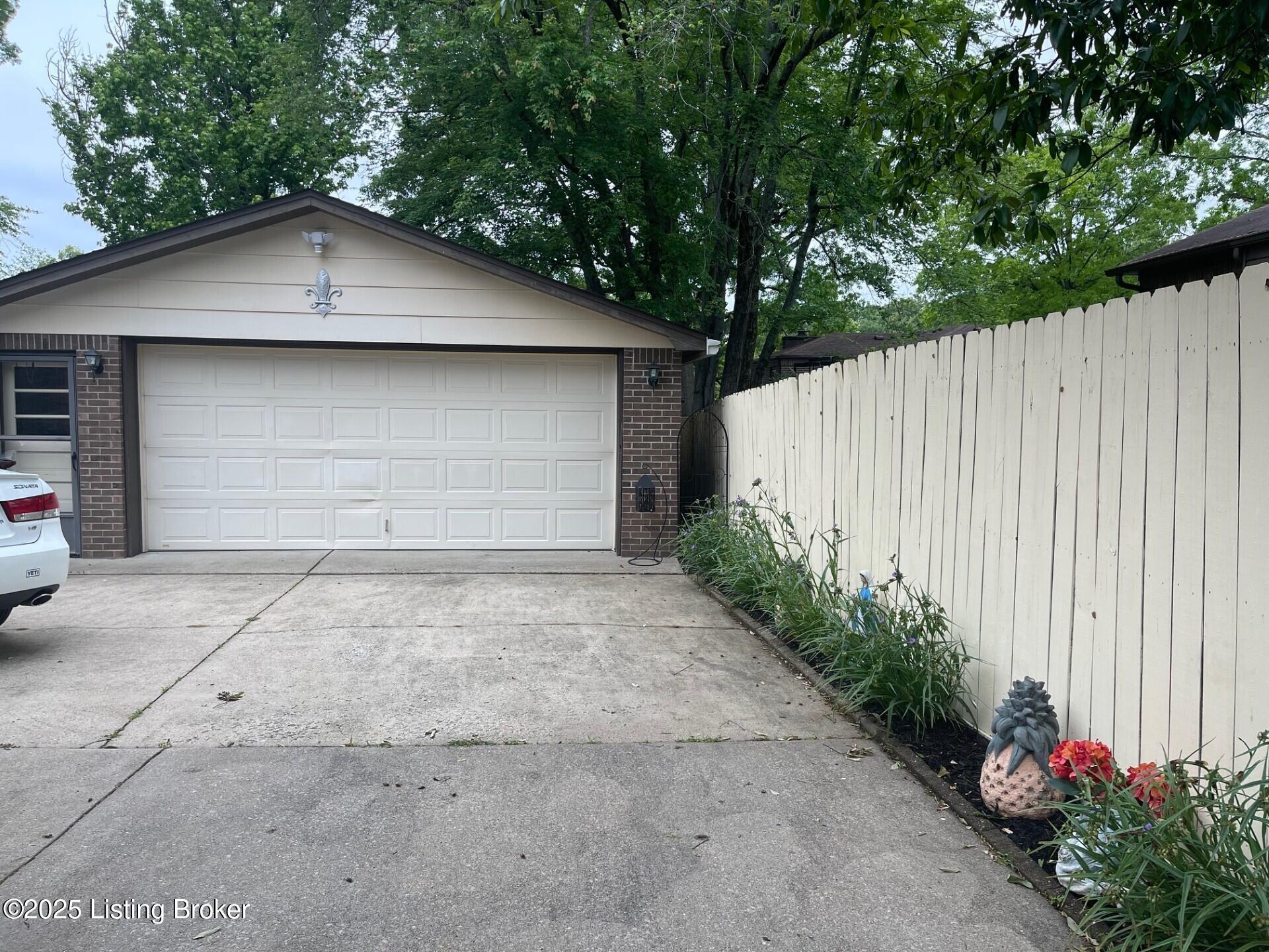 7102 Gorham Way, Louisville, Kentucky image 27