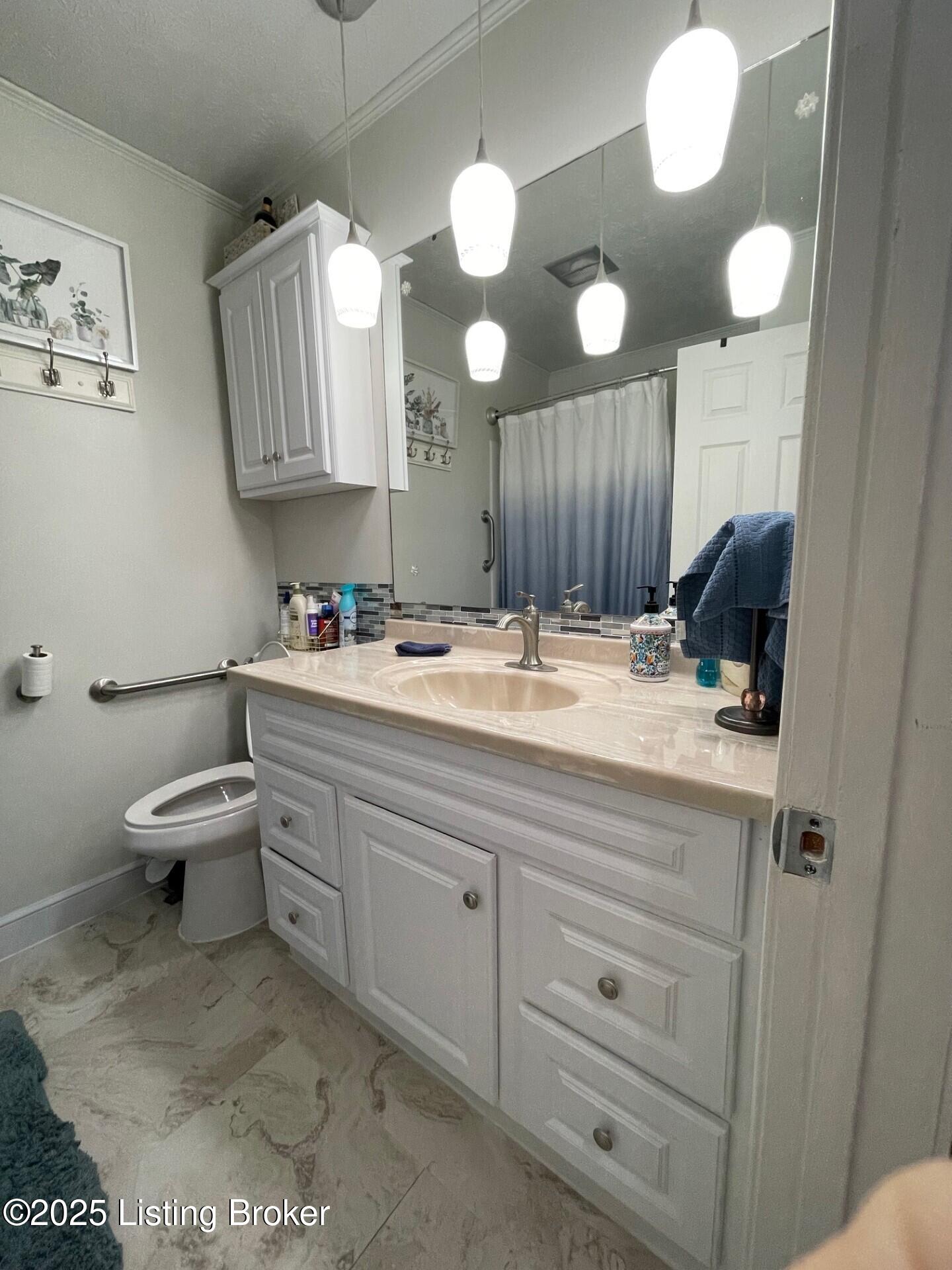 7102 Gorham Way, Louisville, Kentucky image 10