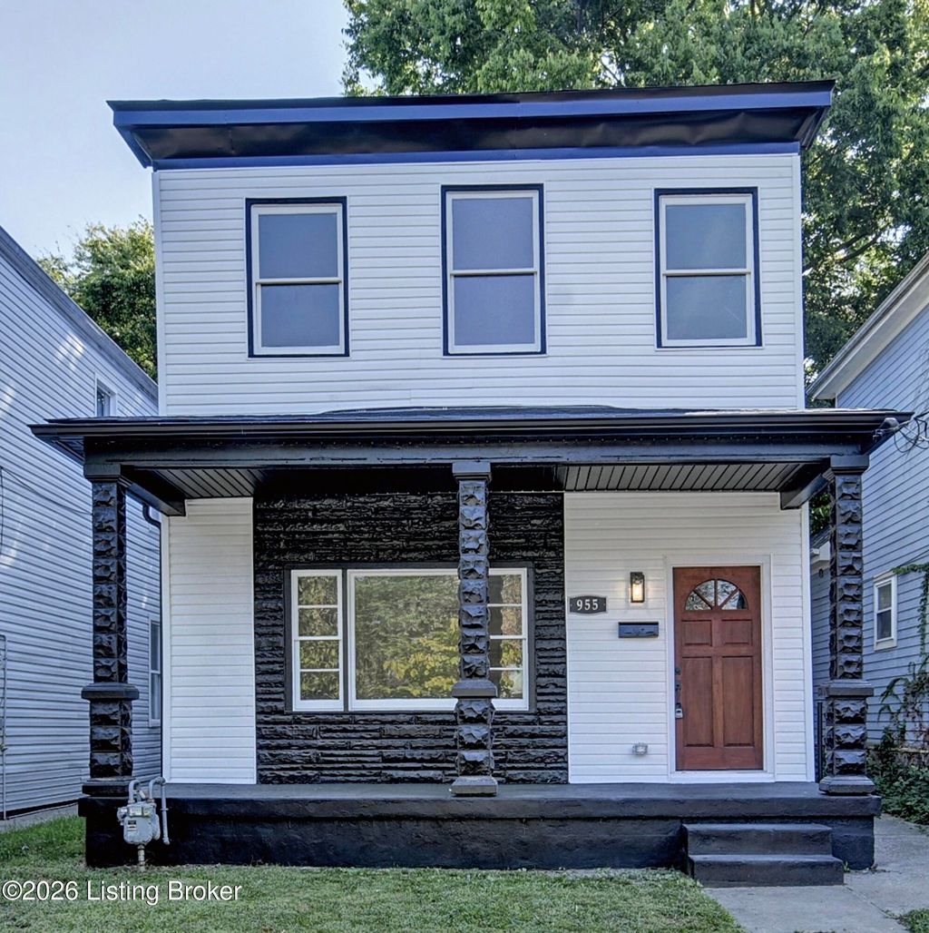 Photo of 955 S 7th St, Louisville, KY 40203 (MLS # 1712219)