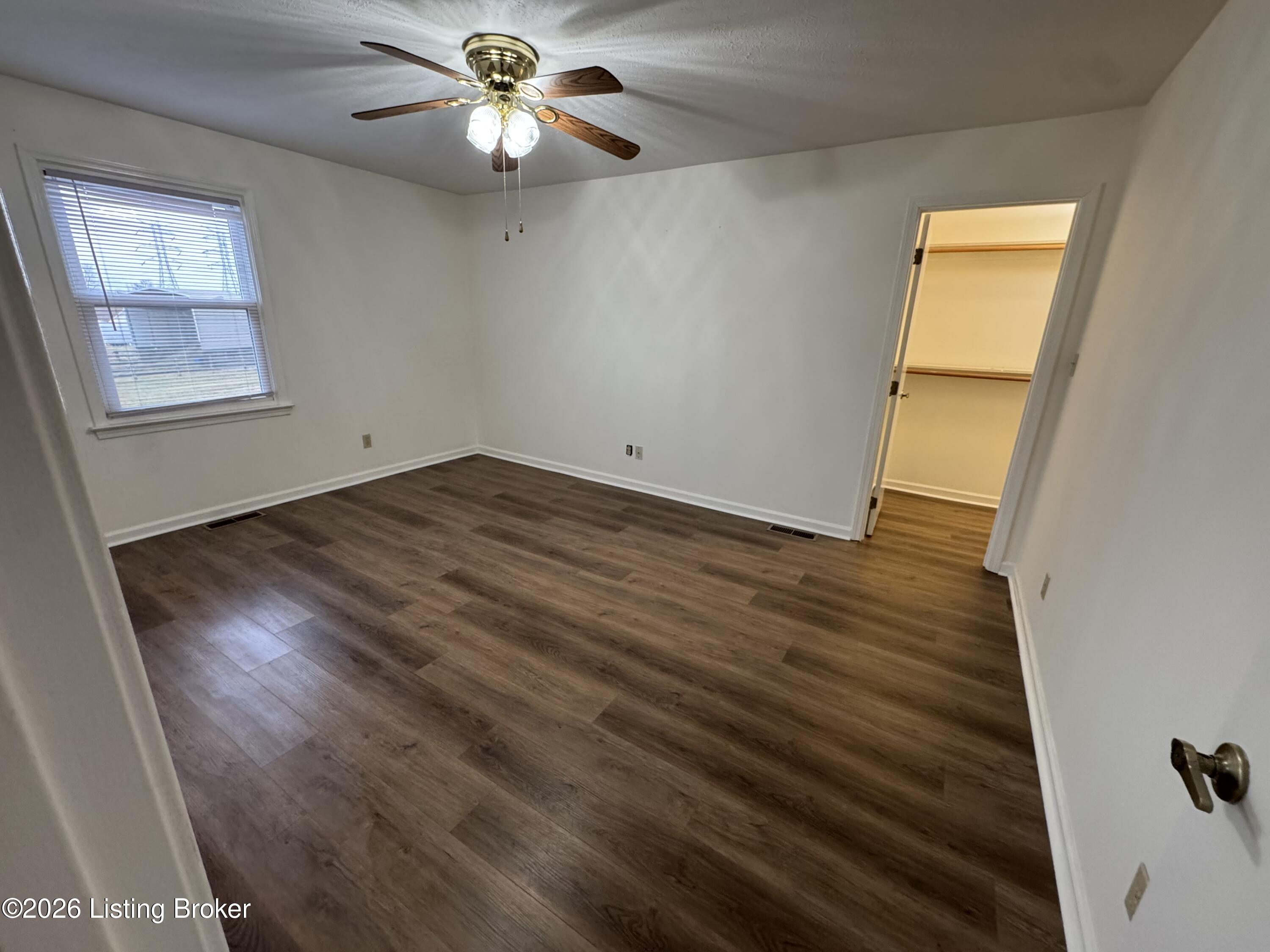 3807 Blanton Ln