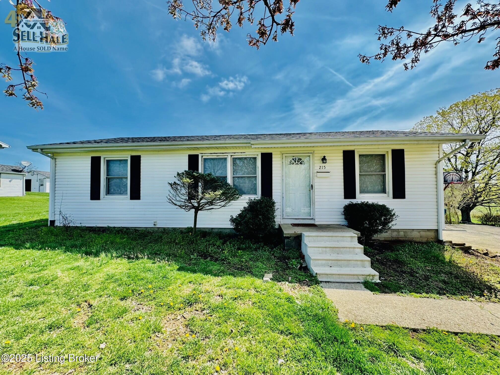 215 Rizer Ave, Springfield, Pennsylvania image 2