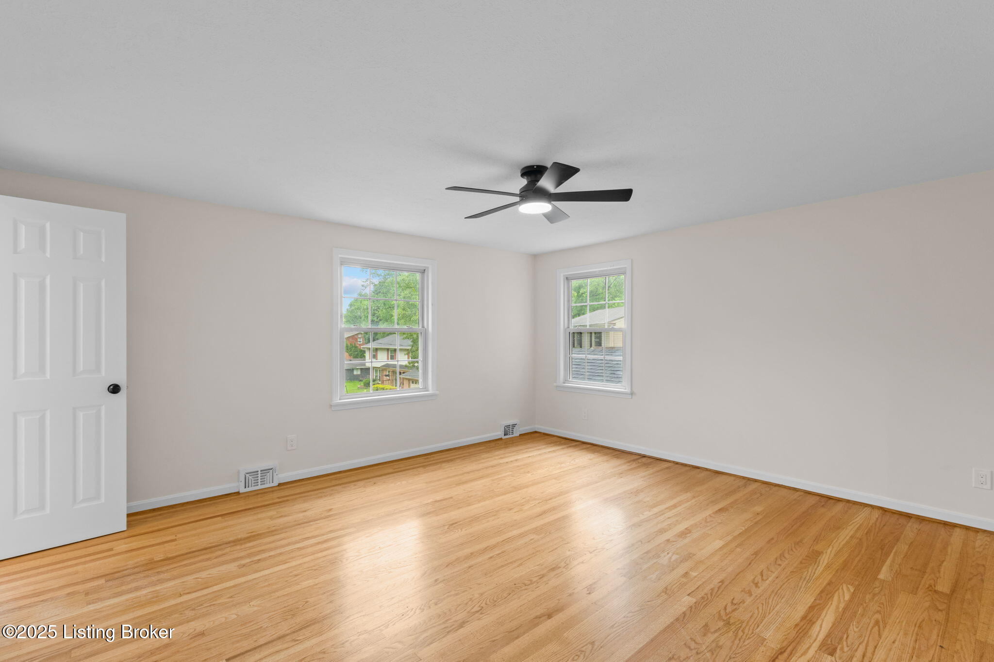 10200 Hearthstone Ct, Louisville, Pennsylvania image 41