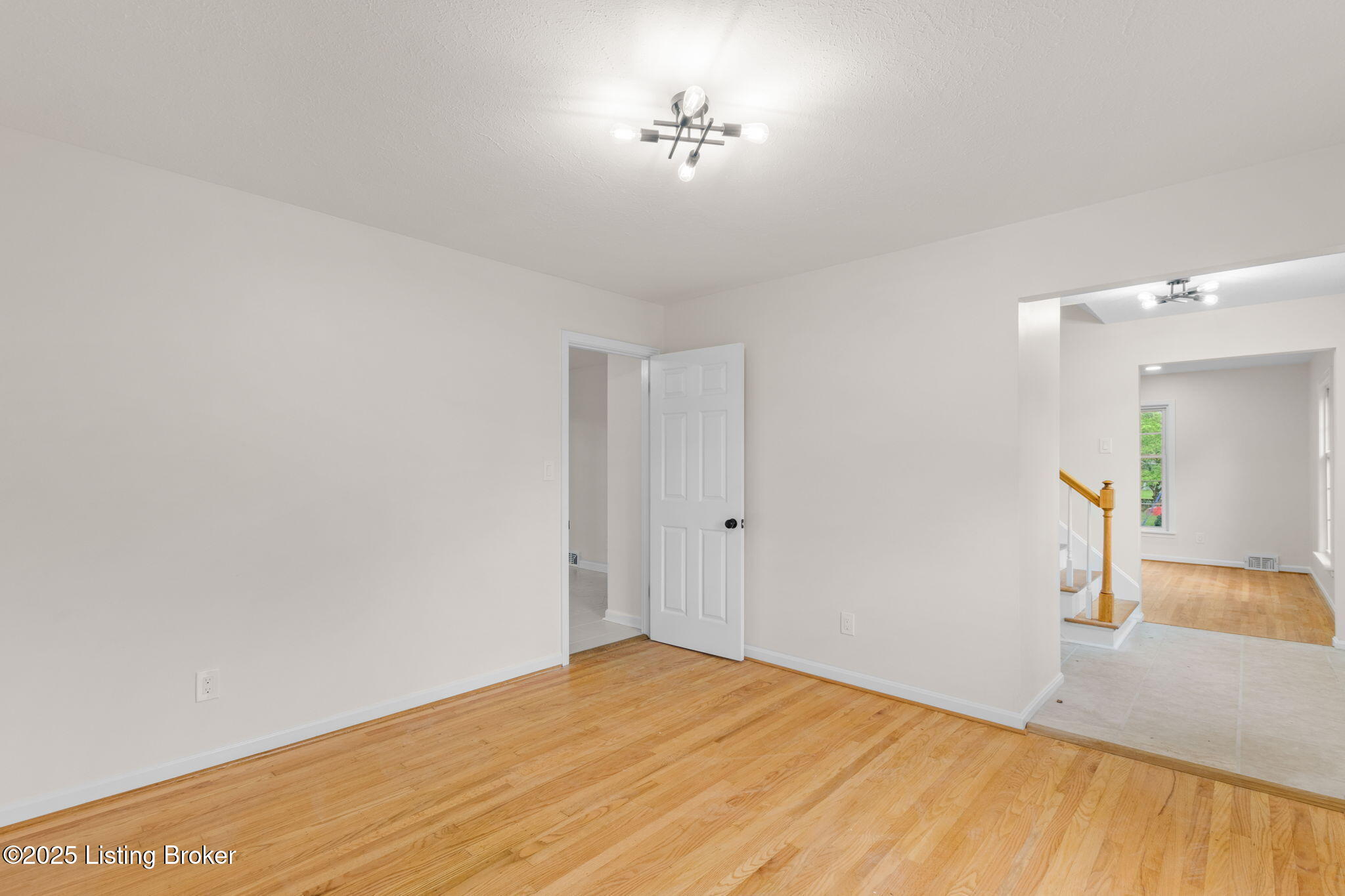 10200 Hearthstone Ct, Louisville, Pennsylvania image 19