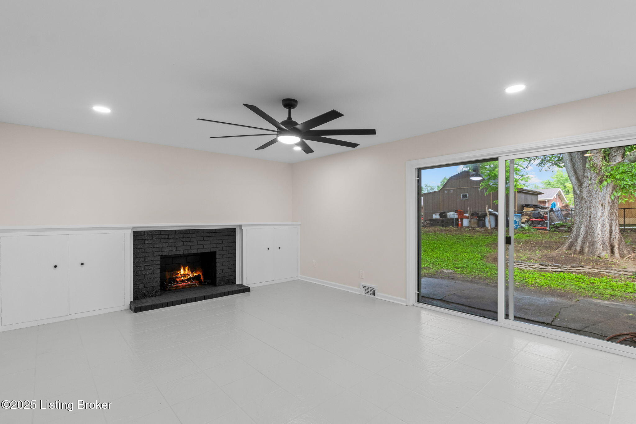 10200 Hearthstone Ct, Louisville, Pennsylvania image 9