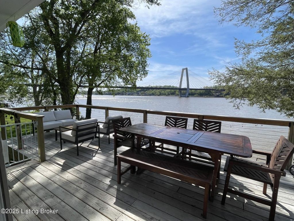 Photo of 6410 Transylvania Beach Rd, Prospect, KY 40059 (MLS # 1709335)