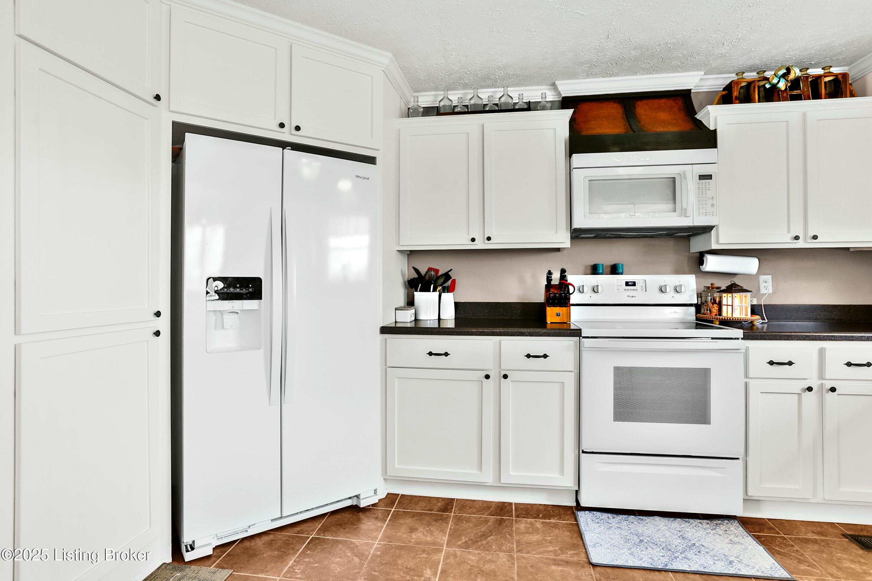 180 Cummins Ferry Rd, Salvisa, Kentucky image 8
