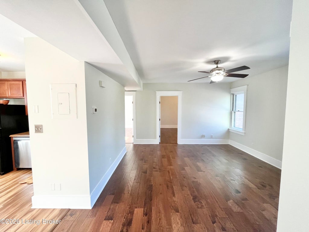 Photo of 1210 S Brook St #APT 3, Louisville, KY 40203 (MLS # 1732410)