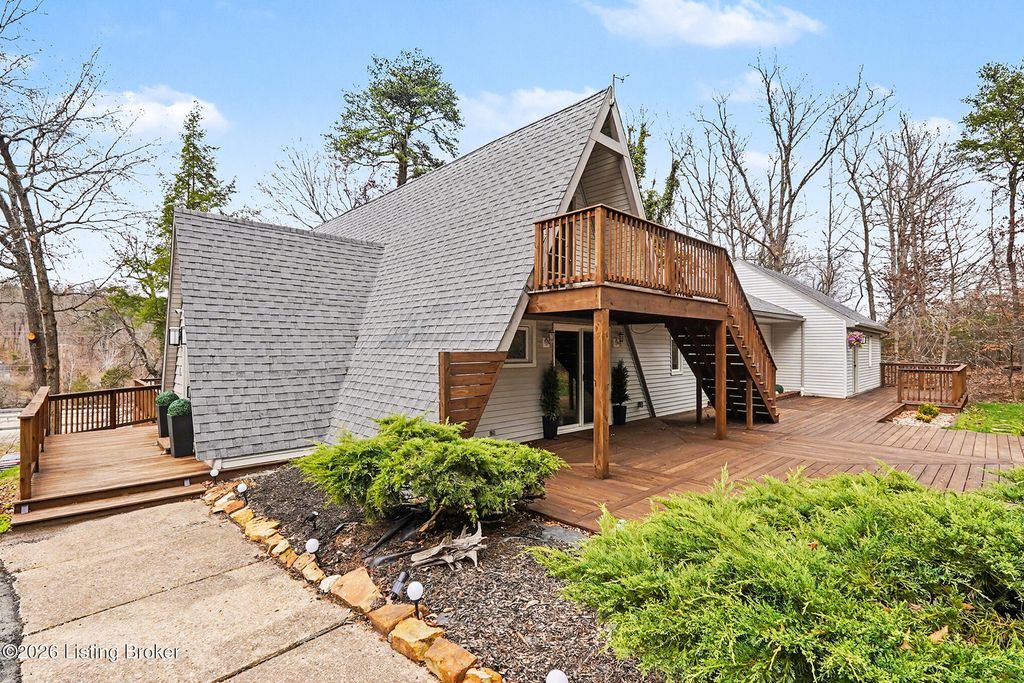 Photo of 1944 N Preston Hwy, Shepherdsville, KY 40165 (MLS # 1711242)