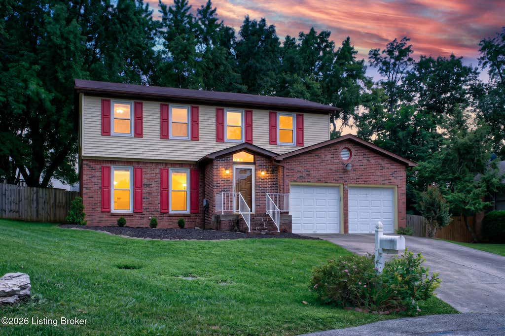 Photo of 4517 Amerivan Ct, Jeffersontown, KY 40299 (MLS # 1727116)