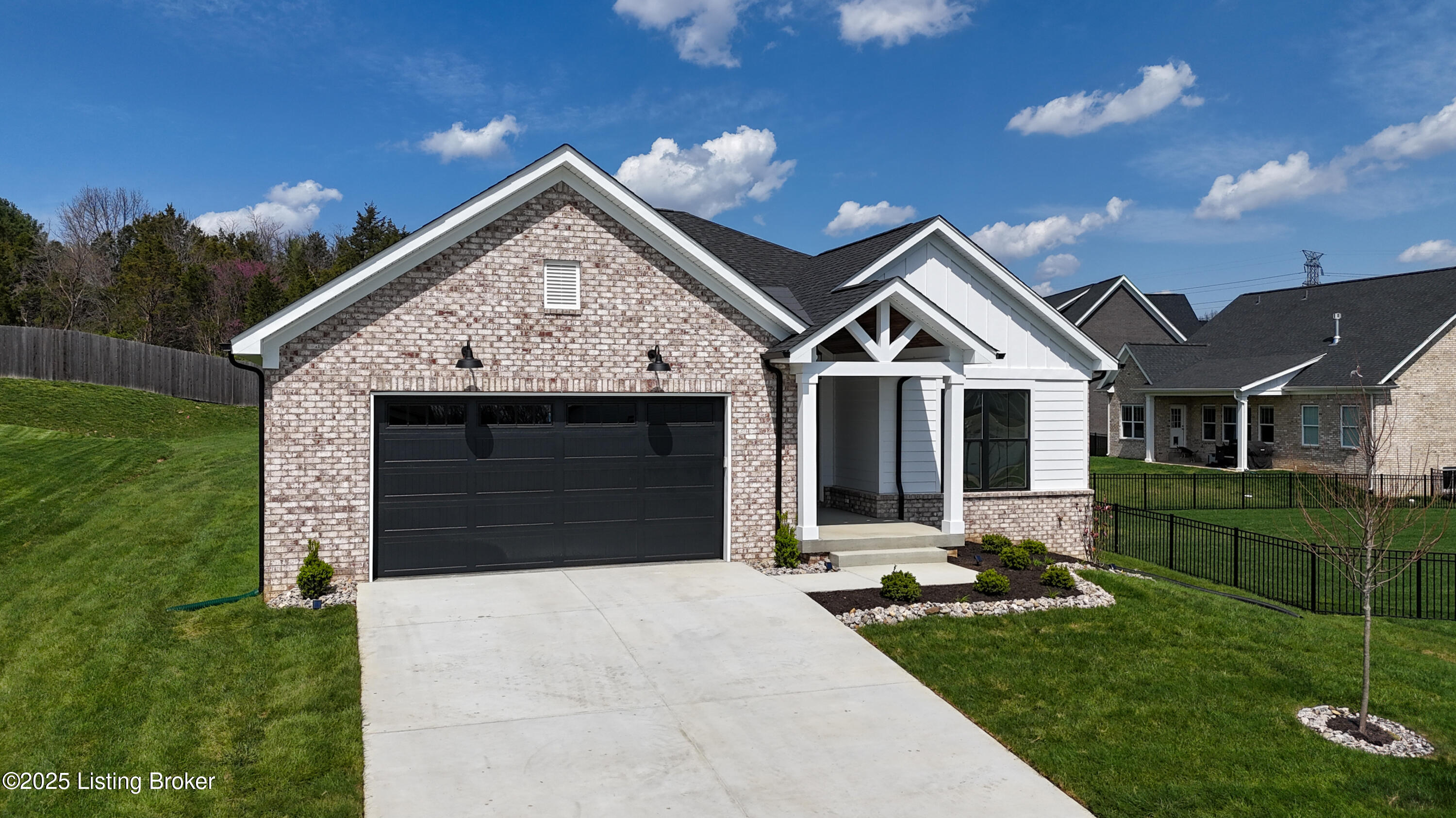 12134 Cypress Ridge Dr, Louisville, Kentucky image 2