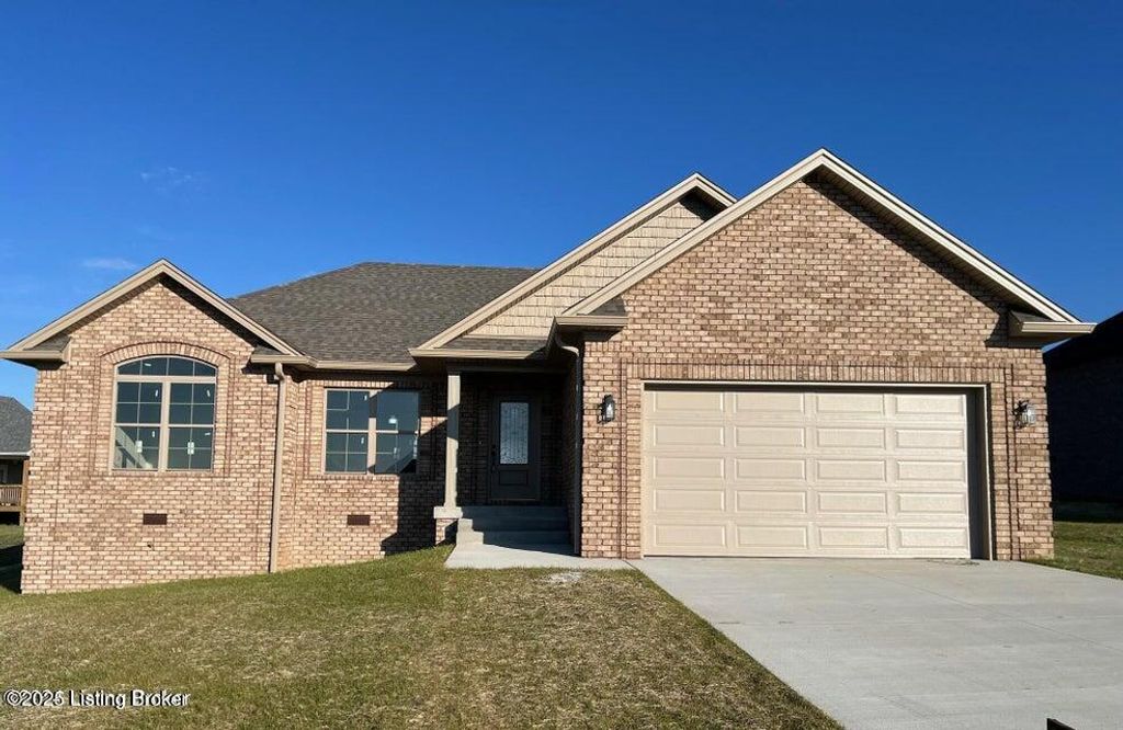 Photo of 93 New Orleans Ct, Taylorsville, KY 40071 (MLS # 1701589)
