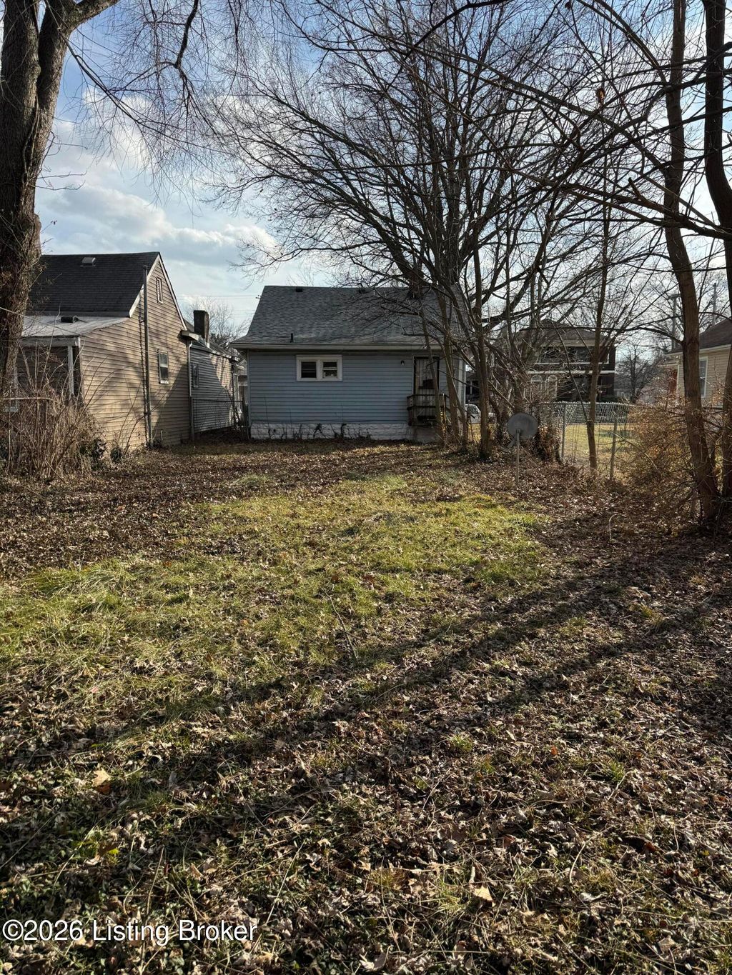 Photo of 3425 Vermont Ave, Louisville, KY 40211 (MLS # 1709400)