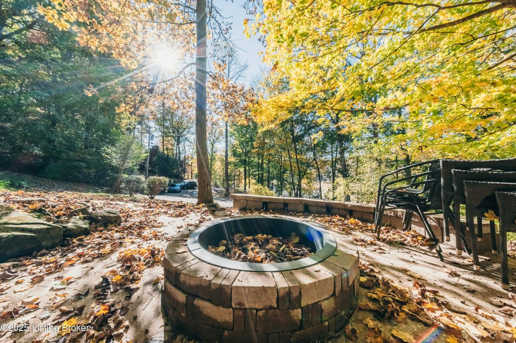 Photo of 488 Out Post Rd, Leitchfield, KY 42754 (MLS # 1711046)