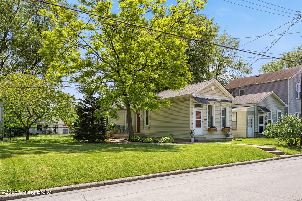 Photo of 1006 Mayer Ave, Louisville, KY 40217 (MLS # 1715311)