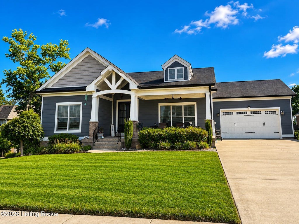 Photo of 147 Williamsburg Ct, Mt Washington, KY 40047 (MLS # 1726462)