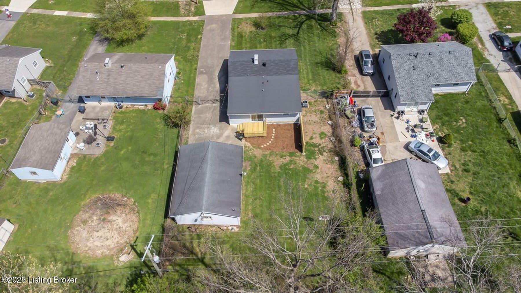197 Granvil Dr, Louisville, Kentucky image 33