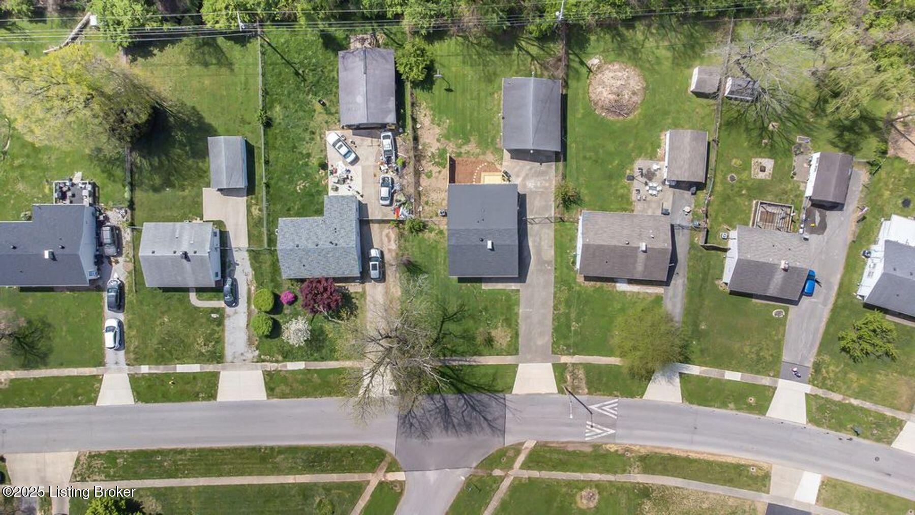 197 Granvil Dr, Louisville, Kentucky image 34
