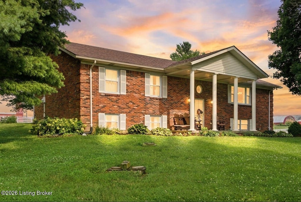 Photo of 2304 Eminence Rd, Eminence, KY 40019 (MLS # 1725421)