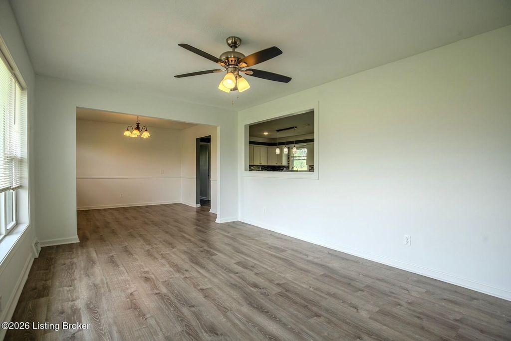 Photo of 5106 Bardstown Rd, Louisville, KY 40291 (MLS # 1714748)