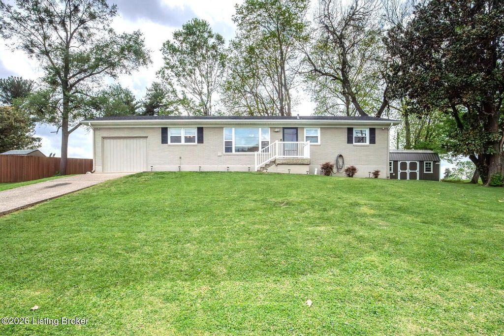 Photo of 5106 Bardstown Rd, Louisville, KY 40291 (MLS # 1714748)