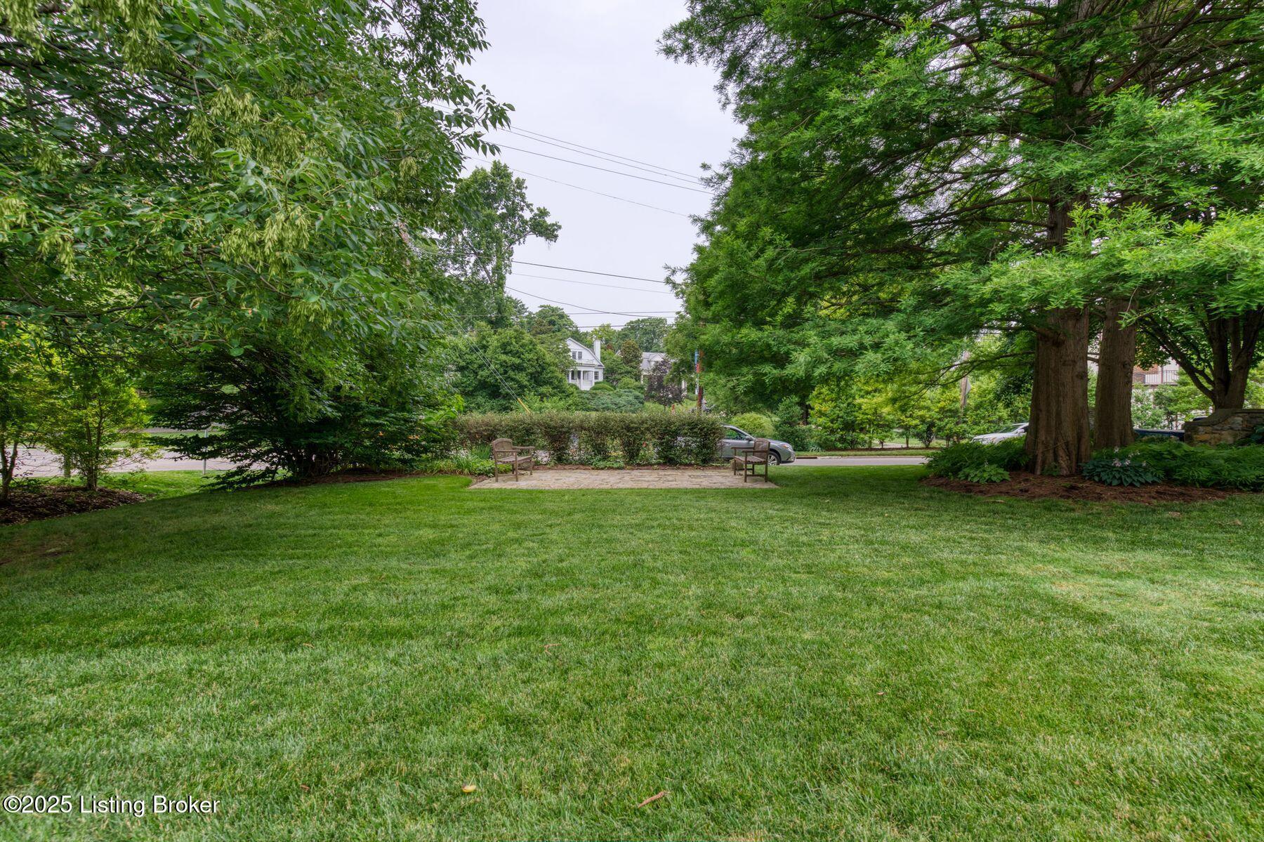 1801 Spring Dr #L, Louisville, Kentucky image 33