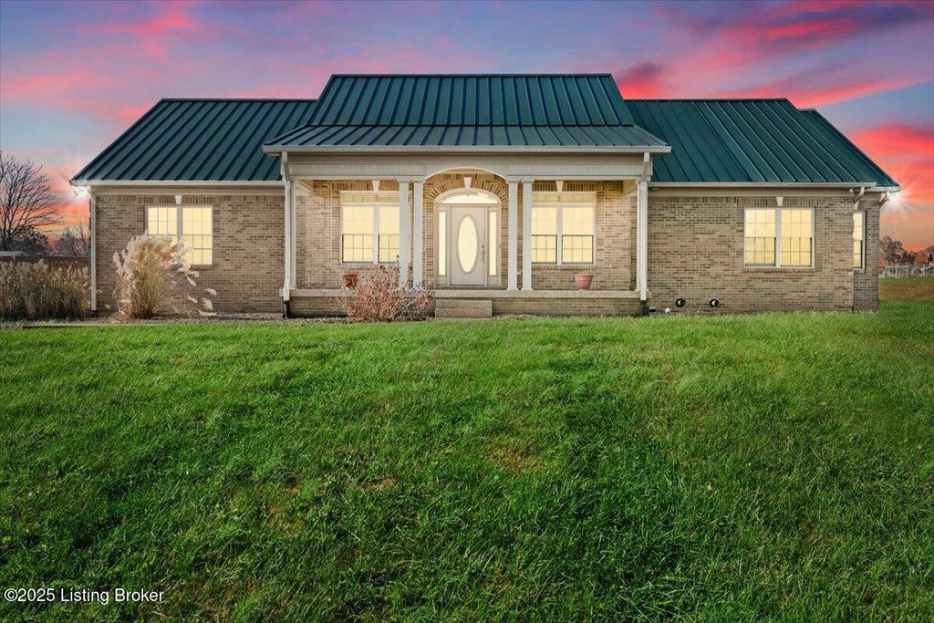 Photo of 97 Saint John Church Road Rd, Elizabethtown, KY 42701 (MLS # 1703581)