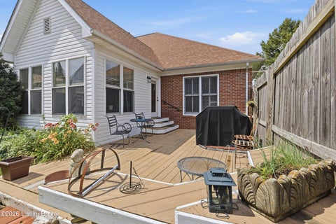 Condo For Sale - 8302 Dravo Cir<br/> Louisville, KY 40220