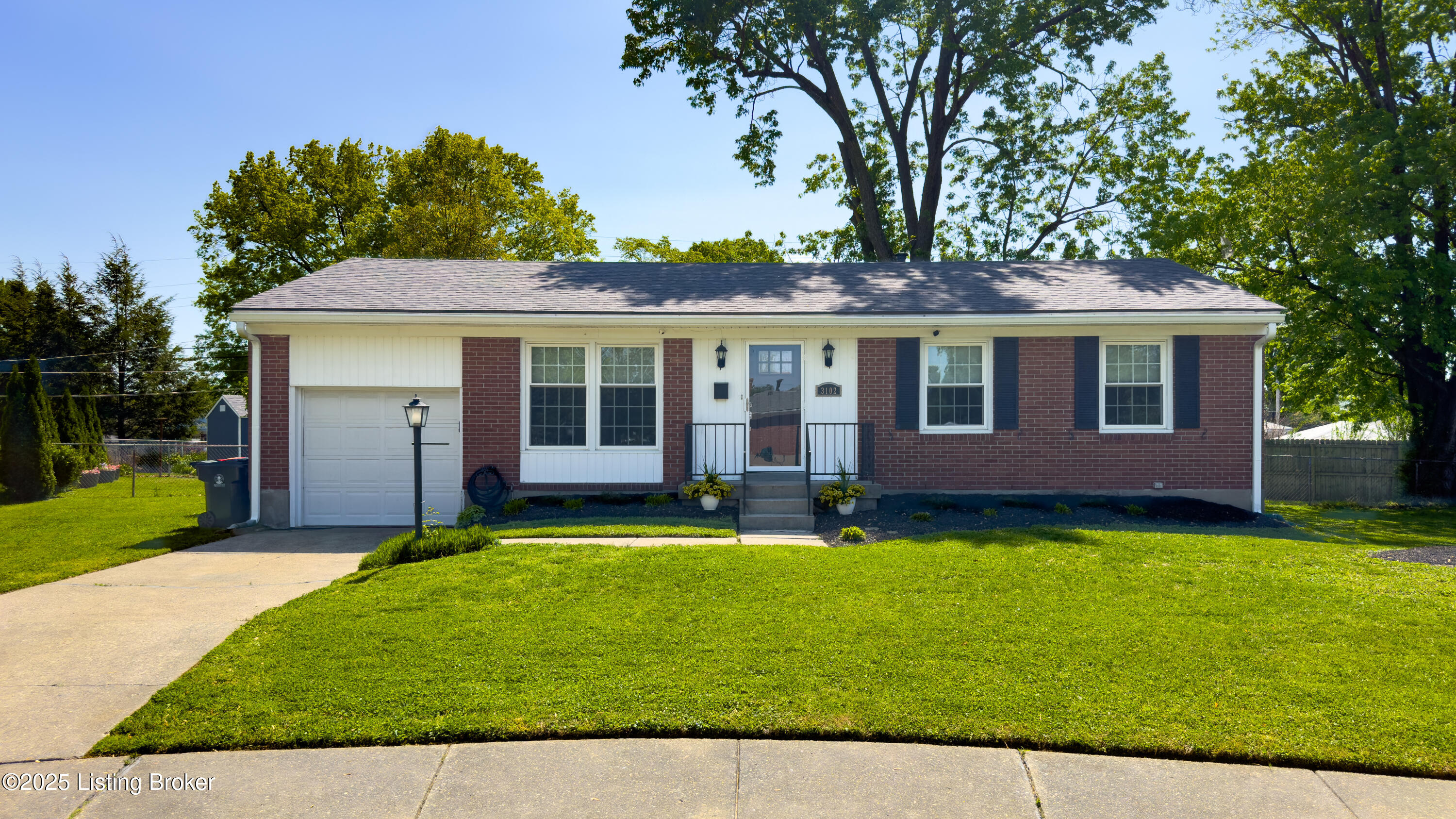 3102 Sudbury Ct, Louisville, Pennsylvania image 1