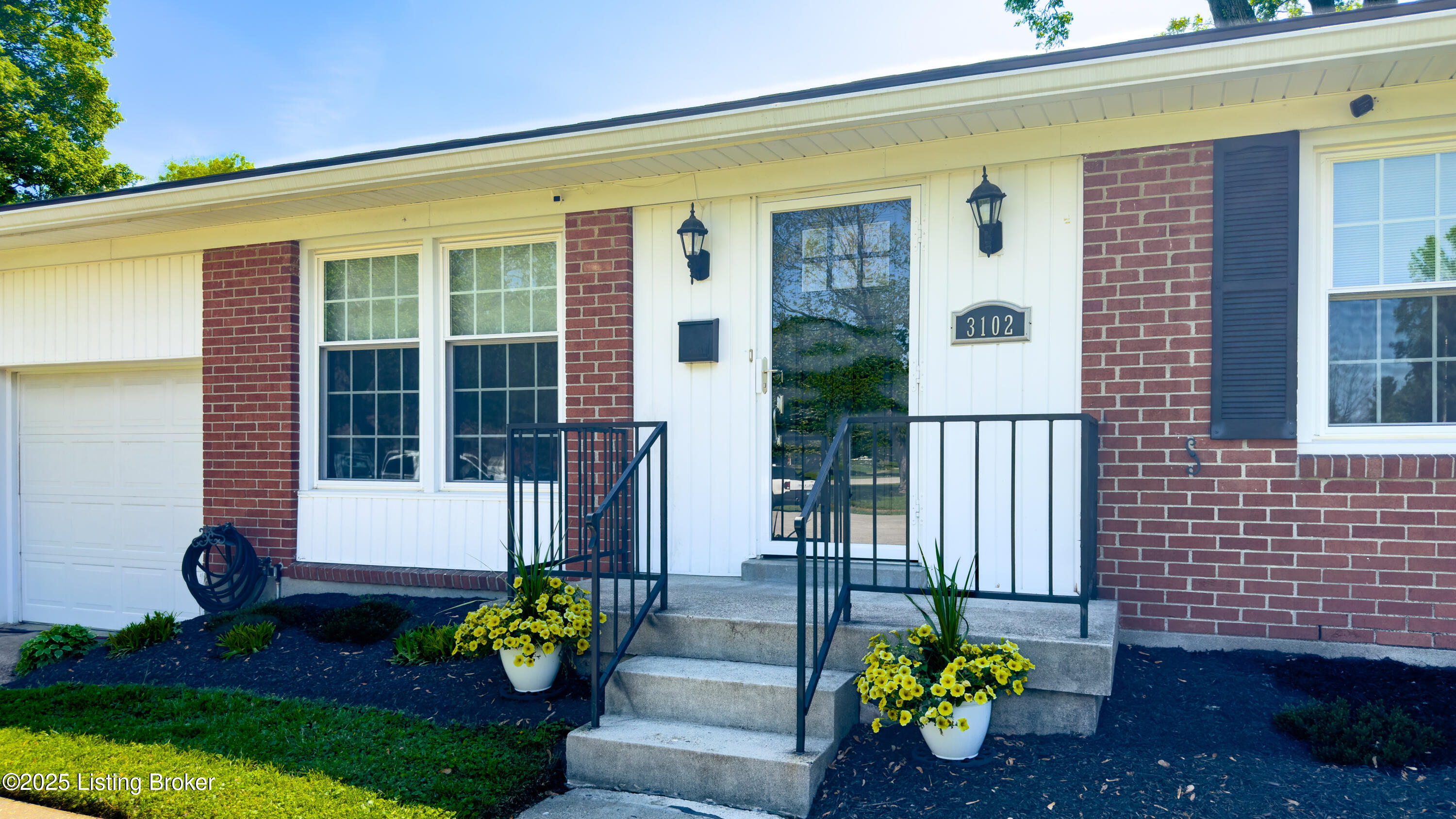 3102 Sudbury Ct, Louisville, Pennsylvania image 3