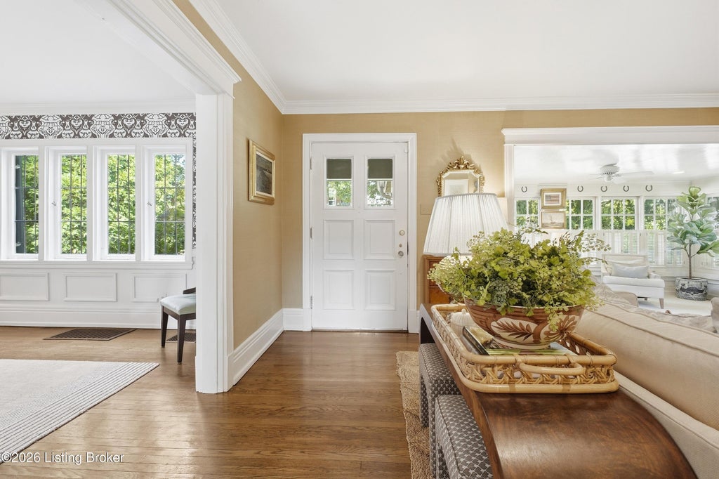 Photo of 2250 Rutherford Wynd, Louisville, KY 40205 (MLS # 1729149)