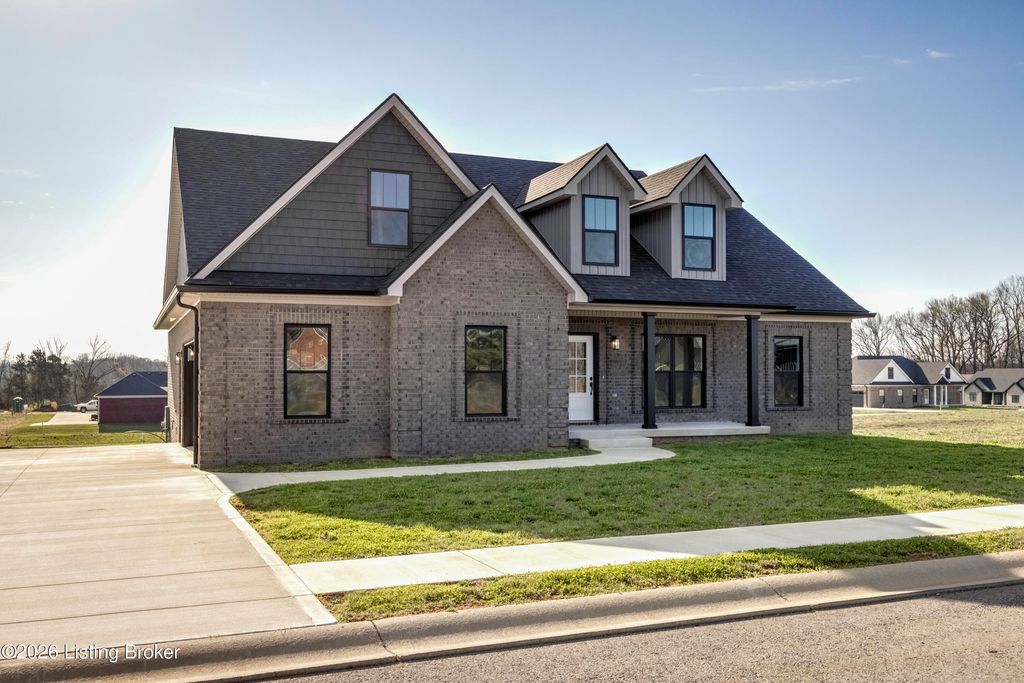 Photo of 208 Wendover Ct, Bardstown, KY 40004 (MLS # 1712357)