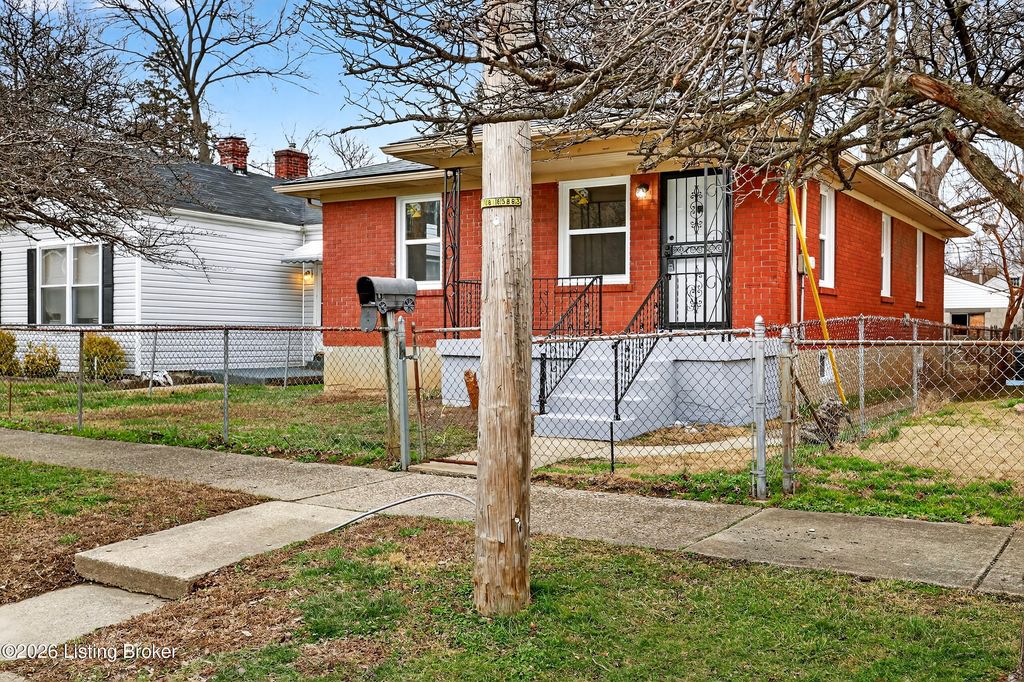 Photo of 3665 Wheeler Ave, Louisville, KY 40215 (MLS # 1708505)