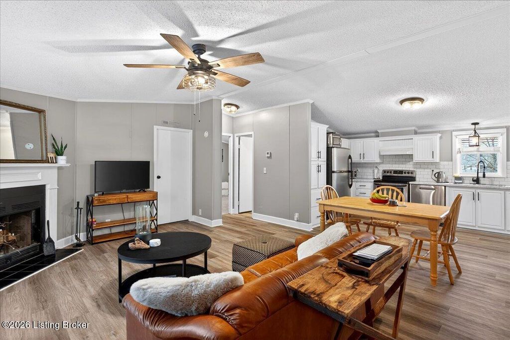 Photo of 14910 Galston Blvd, Louisville, KY 40272 (MLS # 1707083)