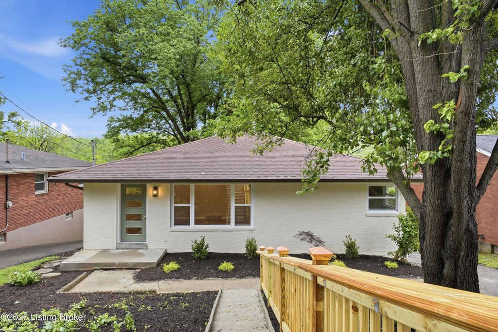 Photo of 3457 Illinois Ave, Louisville, KY 40213 (MLS # 1715875)