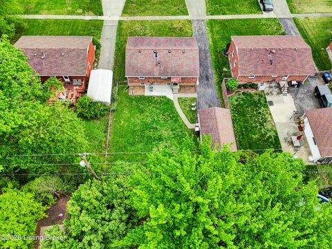 Tiny photo for 3812 Klondike Ln, Louisville, KY 40218 (MLS # 1728965)