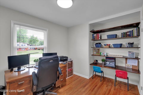 Tiny photo for 3812 Klondike Ln, Louisville, KY 40218 (MLS # 1728965)
