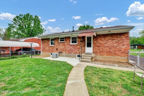 Tiny photo for 3812 Klondike Ln, Louisville, KY 40218 (MLS # 1728965)