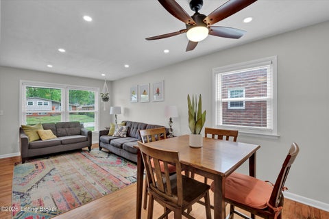 Tiny photo for 3812 Klondike Ln, Louisville, KY 40218 (MLS # 1728965)