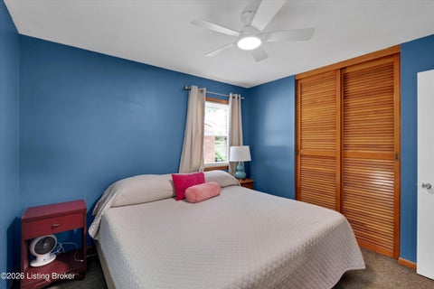 Tiny photo for 3812 Klondike Ln, Louisville, KY 40218 (MLS # 1728965)