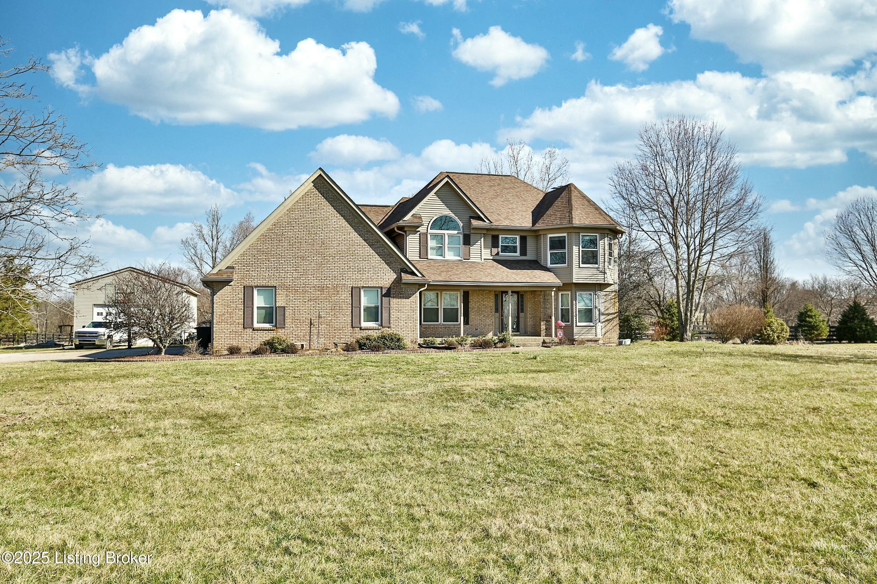 562 Christianburg Rd, Shelbyville, Kentucky image 1