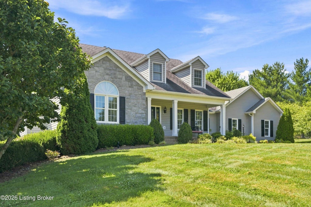 Photo of 3408 Shady Dell Blvd, La Grange, KY 40031 (MLS # 1729781)
