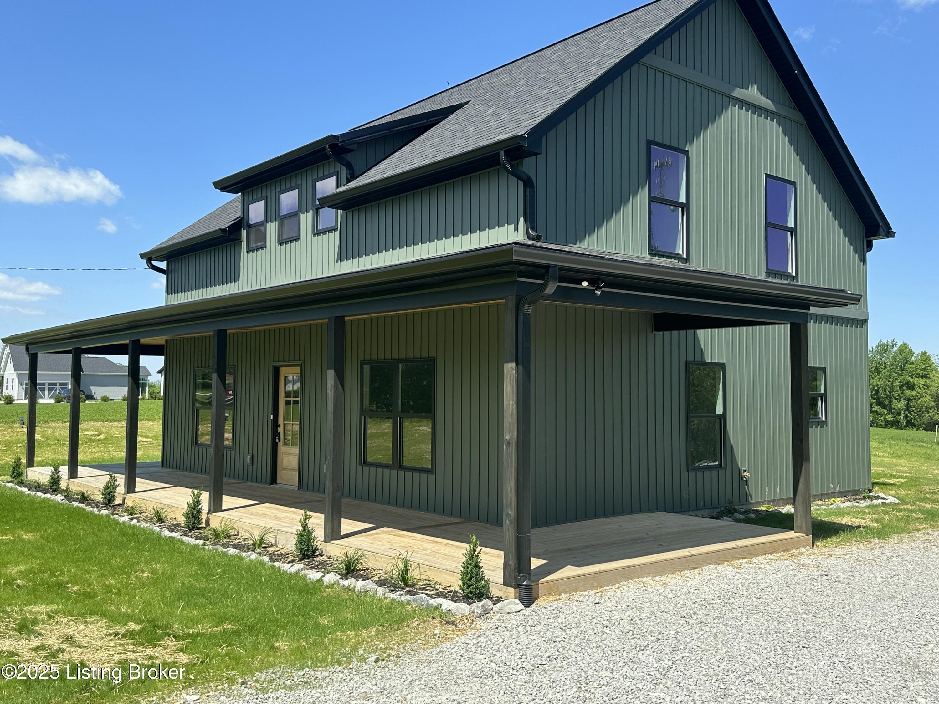 383 Webb Ln, Bedford, Pennsylvania image 5