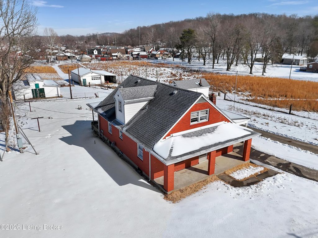 Photo of 10603 Keys Ferry Rd, Fairdale, KY 40118 (MLS # 1709128)
