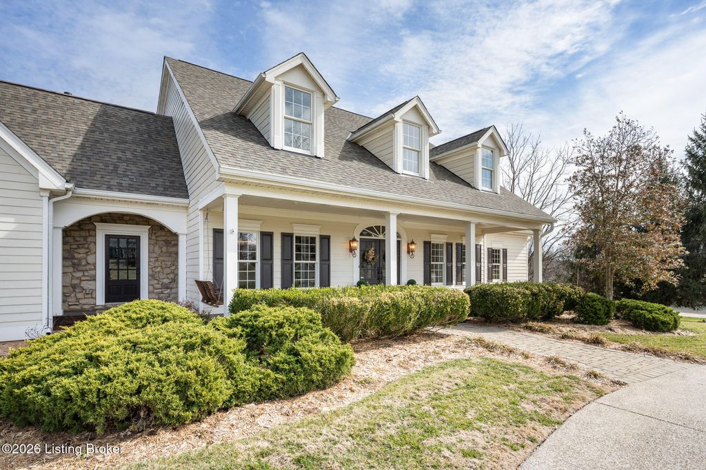 Photo of 5903 Mount Pleasant Dr, Prospect, KY 40059 (MLS # 1709948)