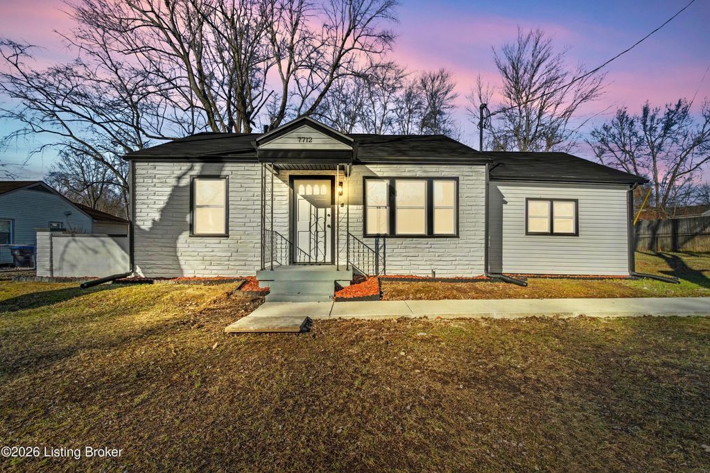 Photo of 7712 3rd Street Rd, Louisville, KY 40214 (MLS # 1708810)