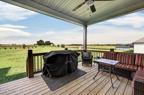 Tiny photo for 142 Dalton Dr, Fisherville, KY 40023 (MLS # 1729394)