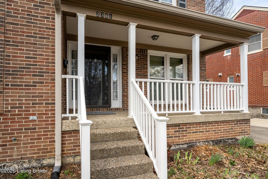 Photo of 2361 Gladstone Ave, Louisville, KY 40205 (MLS # 1710916)