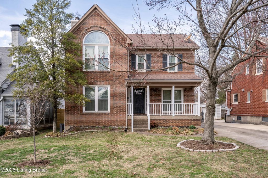 Photo of 2361 Gladstone Ave, Louisville, KY 40205 (MLS # 1710916)