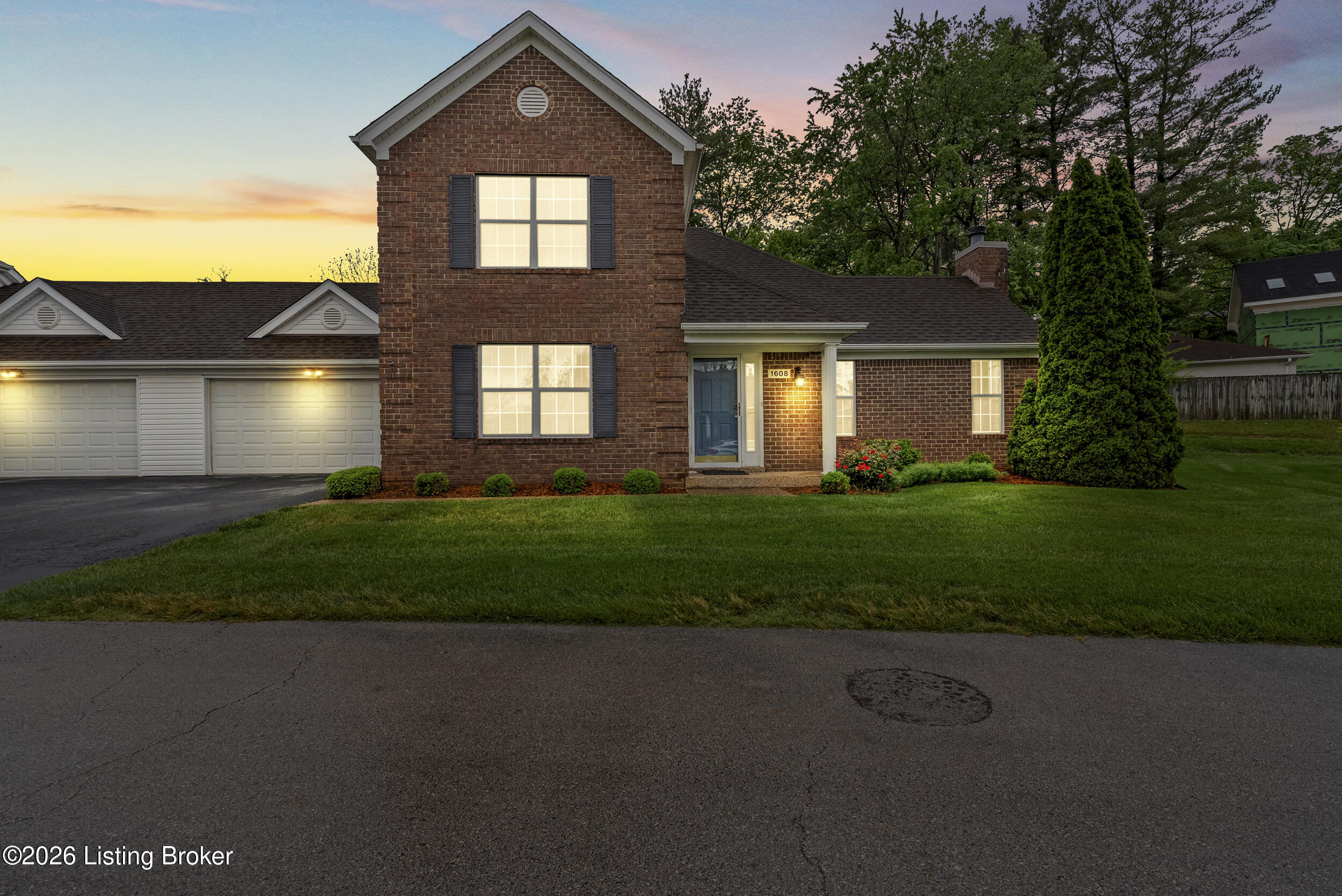 1608 Eagle Nest Way