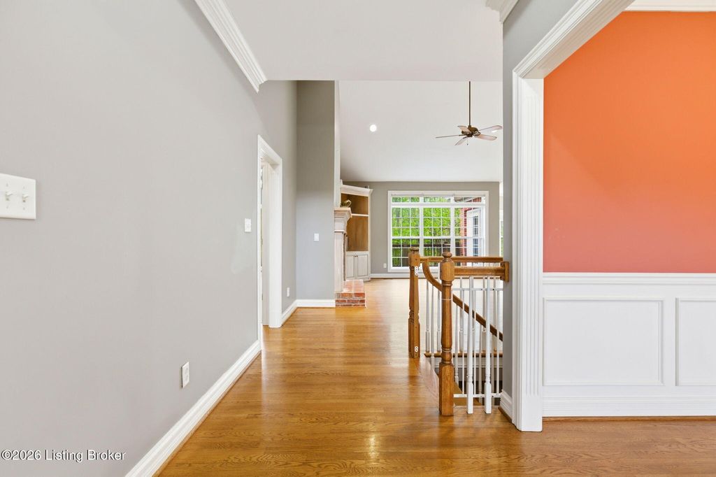 Photo of 5416 Valley Park Dr, Louisville, KY 40299 (MLS # 1713873)